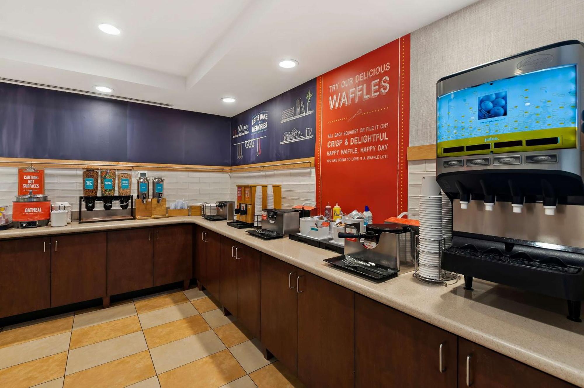 Hampton Inn & Suites Fort Belvoir Alexandria South Εξωτερικό φωτογραφία
